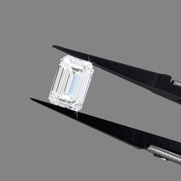 1.5 ct emerald cut diamond