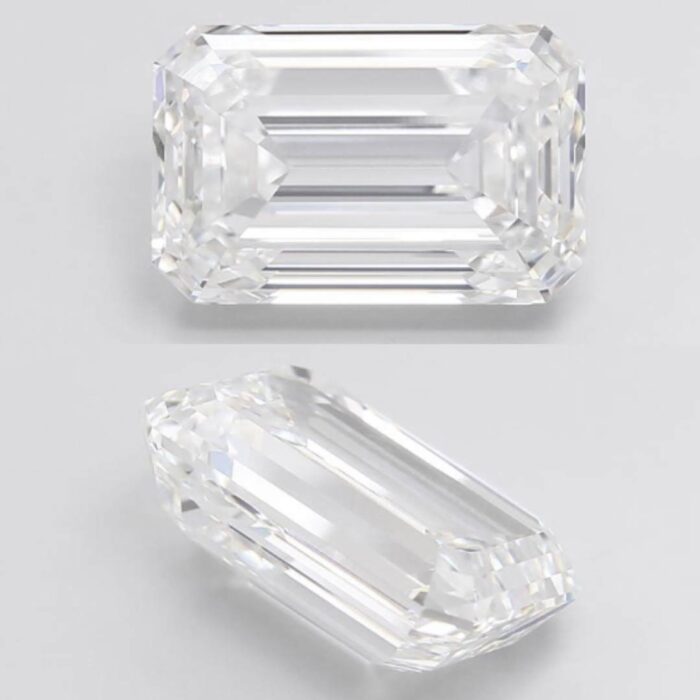 EMERALD cut 4.11 Carat Diamond