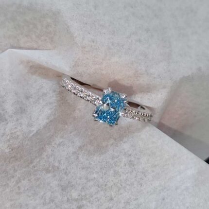 1Ct Blue Diamond Ring