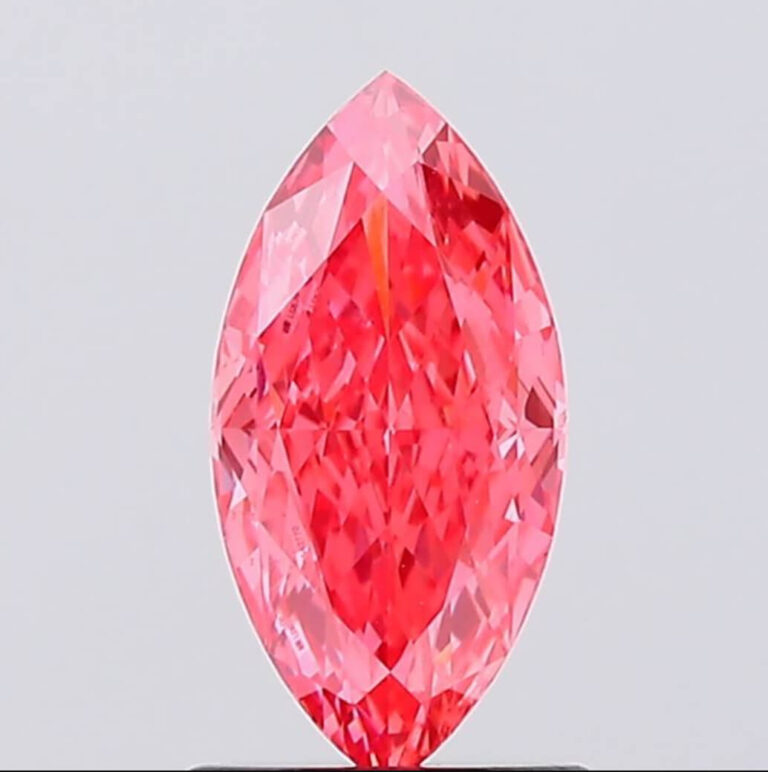 1.05 Carat VS1 Marquise Shape Vivid Pink