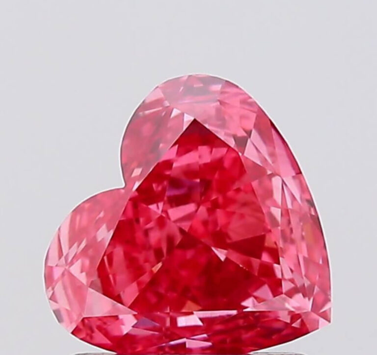 1.1 Carat VS2 clarity Vivid Pink