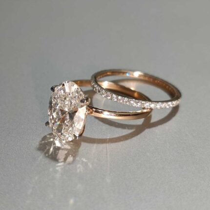 Oval-Cut Diamond Ring