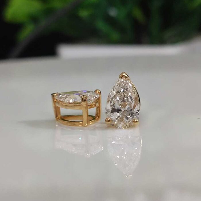 Golden Glow: Pear Shaped Solitaire Diamond Pendant - Image 2