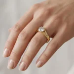 Royal Gold Solitaire Engagement Ring – Premium Shine - Image 2